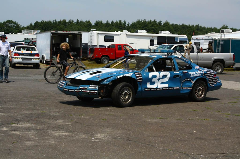 Illustration for article titled The 24 Hours Of LeMons New England 2009 Über Gallery, Part 2